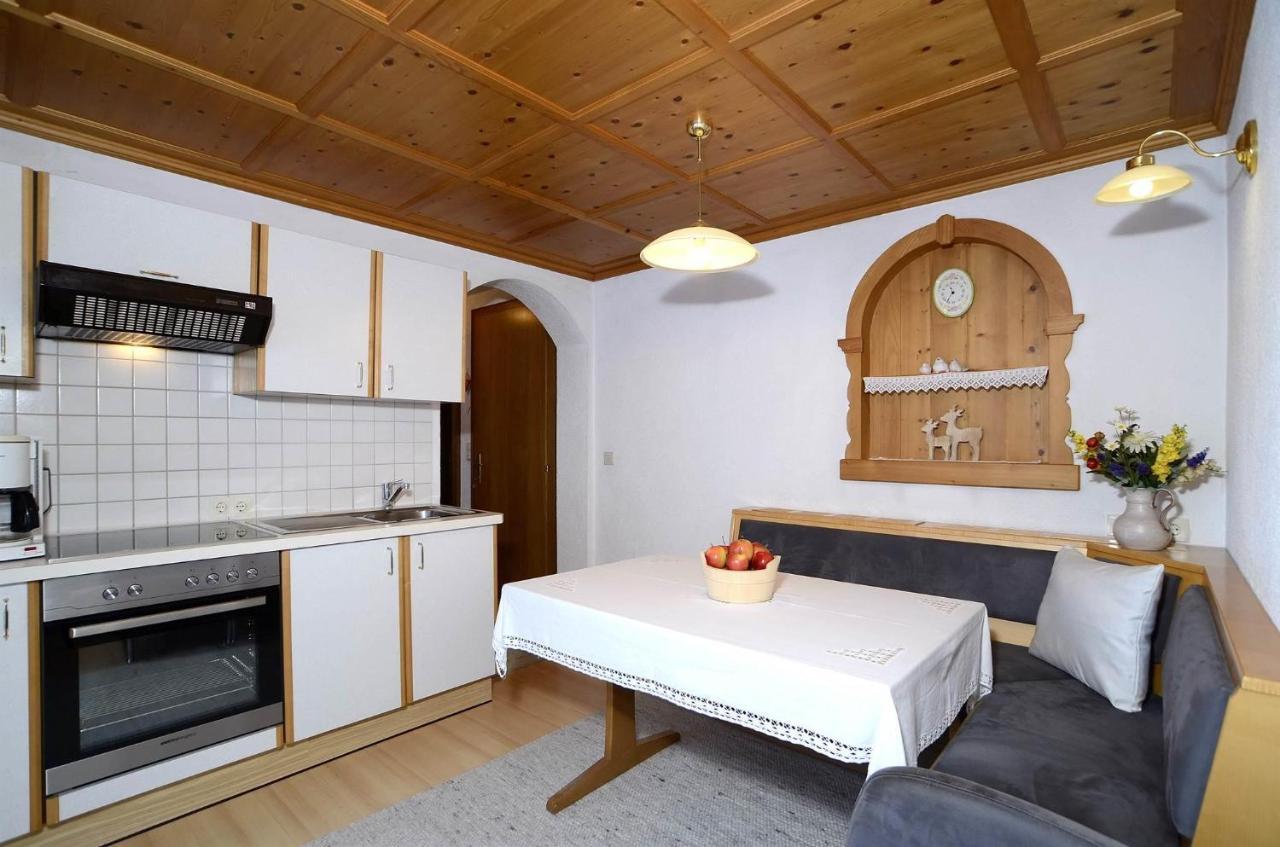 Haus Saler Apartment Silbertal Luaran gambar