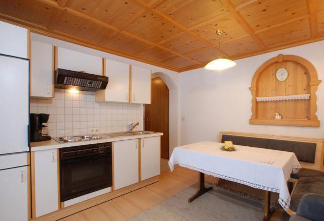 Haus Saler Apartment Silbertal Luaran gambar